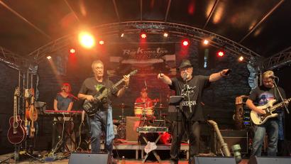 Bild: Toni Multrus
Die Band Rockomotive-Breath bei einem Auftritt.
