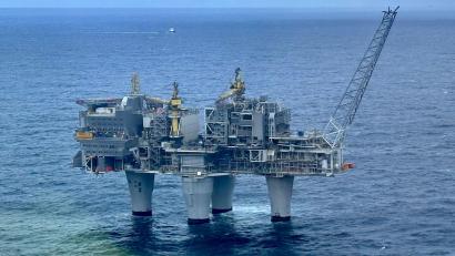Bild: Steffen Trumpf/dpa
Equinor will ab 2027 jährlich mehr als 30 Terawattstunden Erdgas nach Deutschland liefern. Käufer ist der deutsche Energiekonzern Uniper. (Archivbild)