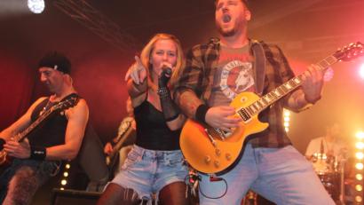 Bild: Konrad Rosner
Die Band "Inferno" gab alles im gut gefüllten Festzelt.