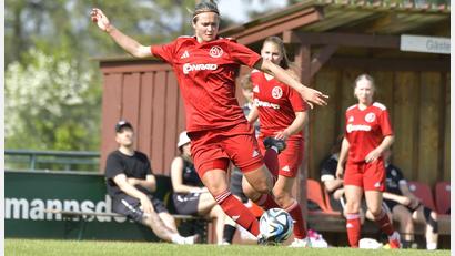 Bild: Hubert Ziegler
Susanne Stich wechselt vom Bayernligisten TSV Theuern in die Landesliga Nord zum SV Neusorg.