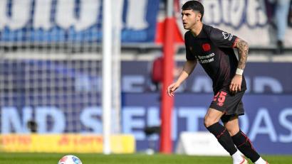 Bild: Harry Langer/dpa
Wechselt Exequiel Palacios nach England? (Archivbild)