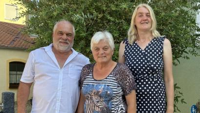 Bild: Susanne Lindner
Peter und Elisabeth Lindner feiern ihre Goldene Hochzeit, Bürgermeisterin Susanne Lindner überbrachte die Glückwünsche.