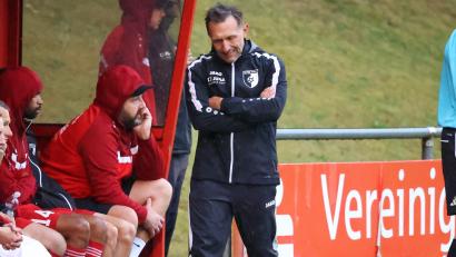 Bild: Dieter Jäschke
Die SpVgg Trabitz dementiert einen Trainerwechsel. Daniel Liermann bleibe "zu 1000 Prozent" Trainer beim Kreisligisten.