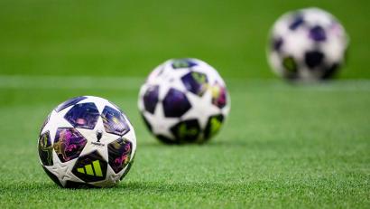 Bild: Tom Weller/dpa
In der Champions League rollt ab dem 8. September wieder der Ball.