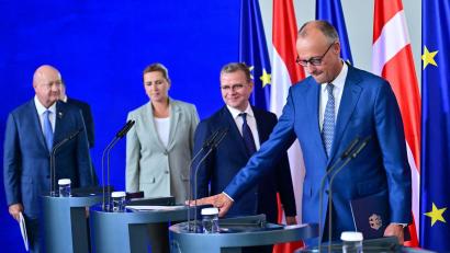 Bild: Sebastian Gollnow/dpa
Bundeskanzler Friedrich Merz schmiedet mit fünf weiteren europäischen Regierungschefs eine Allianz gegen Pläne für eine massive Aufstockung des langfristigen EU-Haushalts.
