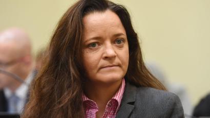 Bild: Tobias Hase/dpa
Beate Zschäpe will vorzeitig aus der Haft entlassen werden. (Archivbild)