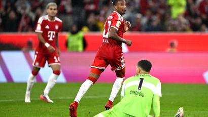 Bild: Sven Hoppe/dpa
Michael Olise glänzt gegen den VfB Stuttgart.