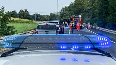 Bild: Stephan Huber
Auch die US-Militärpolizei war vor Ort. Die Soldaten helfen bei den Ermittlungen und verständigten die Angehörigen der Unfallopfer in den USA.
