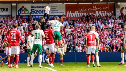 Bild: Frank Hammerschmidt/dpa
Energie Cottbus beherrschte Fürth nur in der ersten halben Stunde.
