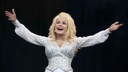 Bild: picture alliance / dpa
Dolly Parton prägte mit ihrer Musik Generationen.