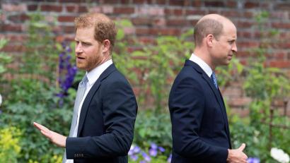 Bild: Dominic Lipinski/Pool PA via AP/dpa
Spätestens seit der Veröffentlichung der Autobiografie Harrys „Spare“ scheint das Tischtuch zerschnitten. (Archivfoto)