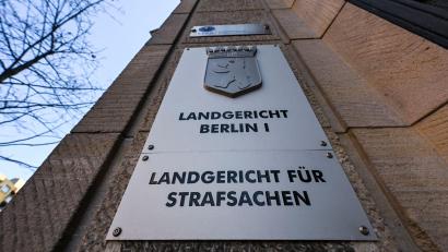 Bild: Jens Kalaene/dpa
Ein Prozess um Steuerhinterziehung im großen Stil bei Mineralölgeschäften begann in Berlin. (Foto Illustration)