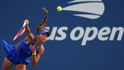 Bild: Kirsty Wigglesworth/AP/dpa
Thea Frodin schlägt erstmals bei den US Open auf.