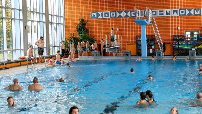 Bild: MVG
Das Hallenbad Moosbach feiert 50. Geburtstag. Dieses Jubiläum wird von 10. bis 13. September gefeiert.