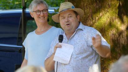 Bild: Familie Mayer
Katrin und Rainer Mayer spenden 3000 Euro aus einer Geburtstagsaktion.
