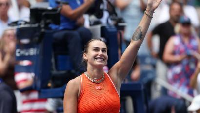 Bild: Heather Khalifa/FR172147 AP/AP/dpa
Aryna Sabalenka berichtet über Marihuanageruch auf dem Platz.
