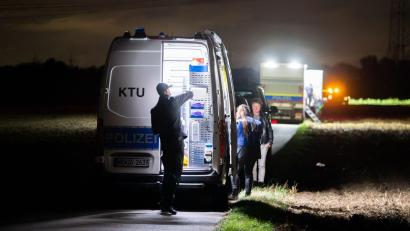 Bild: Alexander Franz/dpa
An einem Umspannwerk in Dormagen wurde ein verdächtiger Gegenstand gefunden.