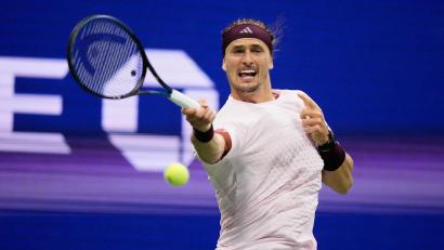 Bild: Frank Franklin II/AP/dpa
Alexander Zverev kam bei den US Open bisher erst spät ins Bett.