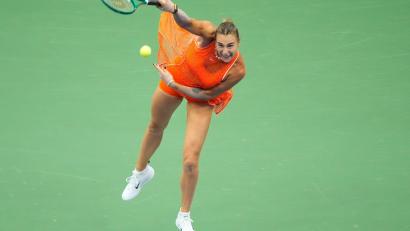 Bild: Yuki Iwamura/AP/dpa
Aryna Sabalenka geht mit Power in die nächste Runde.
