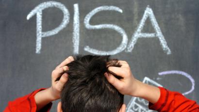 Bild: picture alliance / Jens Büttner/dpa
Alle drei Jahre nehmen auch deutsche Schülerinnen und Schüler an der internationalen Vergleichsstudie Pisa teil. (Symbolbild)