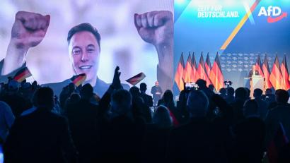 Bild: Hendrik Schmidt/dpa
Auch Tech-Milliardär Elon Musk gratulierte der AfD. (Archivbild)