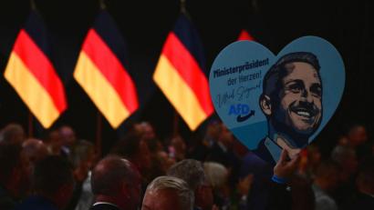 Bild: Sebastian Gollnow/dpa
Im Wahlkampf warb die AfD in Sachsen-Anhalt auch mit einer „patriotischen Kulturpolitik“. Der Deutsche Musikrat warnt vor Einschnitten bei der Kunstfreiheit.