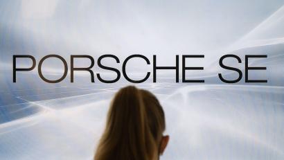 Bild: Marijan Murat/dpa
Die Porsche SE hat sich bei dem US-amerikanischen Raumfahrtunternehmen Stoke Space Technologies eingekauft. (Archivbild)