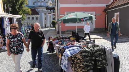 Bild: Konrad Rosner
So sah es über weite Teile beim Herbstmarkt in Waldsassen aus: Es war wenig los.