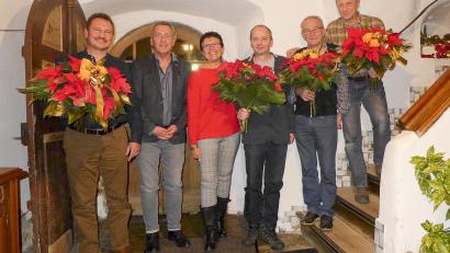 Bild: exb
Jubilarehrung bei der Firma Mühlmeier: Im Bild von links Klaus Heider, René Mühlmeier, Petra Schmidtkonz, Libor Voitl, Otto Hültner und Hans Franz.