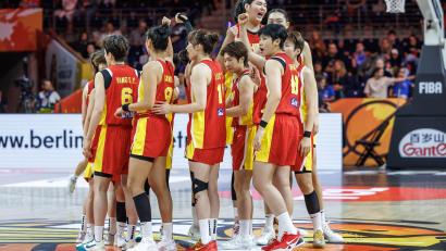 Bild: Andreas Gora/dpa
Chinas Basketballerinnen stehen im WM-Viertelfinale.