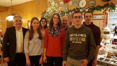 Bild: twg
Von links nach rechts: Alexander Riedl, Maria König, Marina Scherm, Julia Scherm, Johannes Hecht, Maximilian Schindler und Andreas Rickauer