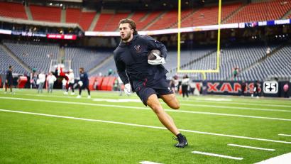 Bild: -/Houston Texans/dpa
Marlin Klein darf auf sein NFL-Debüt hoffen.