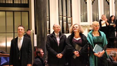 Bild: cog
Die Gesangssolisten Manuel Krauß (Bass), Reiner Geißdörfer (Tenor), Christine Mittermair (Alt) und Manuela Spitzkopf (Sopran) (von links).