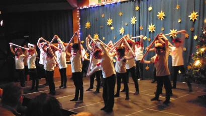 Bild: exb
Ein kurzweiliges Programm ist bei der Weihnachtsfeier der Grundschule Waldsassen geboten.