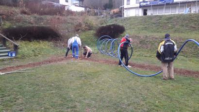 Bild: exb
Arbeitsdienst der Mitglieder der SpVgg Windischeschenbach.