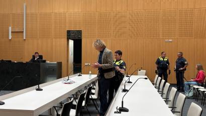 Bild: Jonas Pieronczyk
Beim Millionenerbe-Prozess am Landgericht in Weiden ist am Montag plötzlich die Rede von einem Tötungsdelikt durch Unterlassen.