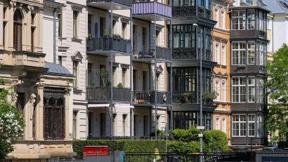 Bild: Jan Woitas/dpa
Auch in Deutschland werden viele Wohnung über Plattformen wie etwa Airbnb kurzzeitig vermietet. (Symbolbild)