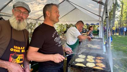 Bild: Robert Kostner
Alles im Blick haben die Griller beim Eixlbergfest 2026.