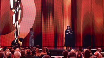 Bild: Christoph Soeder/dpa
Das Drama von Mascha Schilinski war der große Abräumer beim Deutschen Filmpreis. (Archivbild)