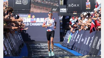 Bild: Ingo Kutsche/SPORTS-MEDIA Agency/dpa
Zwei Jahre nach einem Herzinfarkt hat Lasse Nygaard Priester bei der Ironman70.3-Weltmeisterschaft in Nizza einen tollen fünften Platz erreicht.