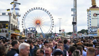 Bild: Felix Hörhager/dpa
Am Samstag beginnt das 191. Oktoberfest. (Archivbild)