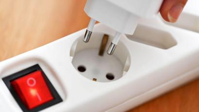 Bild: Bernd Weißbrod/dpa
Millionen Haushalte in Deutschland können ihre Strom- und Gasrechnung nicht bezahlen. (Symbolbild)