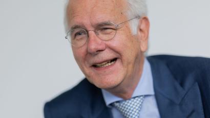 Bild: Rolf Vennenbernd/dpa
Harald Schmidt ist gegen einen Kanzlersturz.