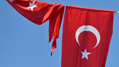 Bild: Anna Ross/dpa
Bei einer Schießerei im Istanbuler Bezirk Fatih sind drei Menschen gestorben. (Symbolbild)