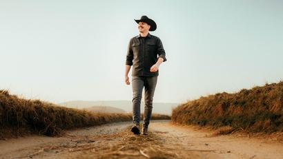 Bild: Peter Geyer
Dieses Foto hat Peter Geyer alias "pez" für das Cover seines Debütalbums „Groundtrippin’“ ausgewählt.