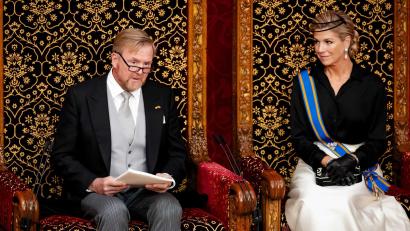 Bild: Robin Van Lonkhuijsen/ANP/dpa
Willem-Alexander und Máxima haben das Parlamentsjahr eröffnet.