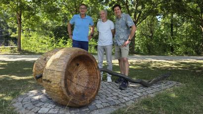 Bild: Christopher Trepesch
Skulptur „Die Eicheln“ am Amberger Skulpturenweg