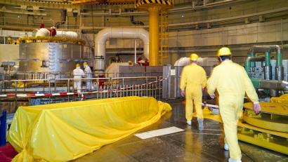 Bild: Michael Heitmann/dpa
Blick in das Innere des tschechischen Atomkraftwerks Temelin. (Archivbild)