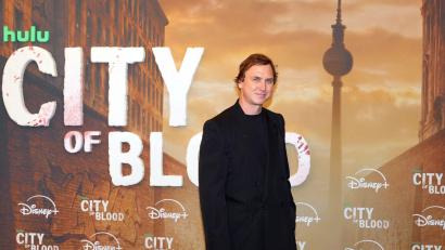 Bild: Soeren Stache/dpa
In „City of Blood“ spielt Lars Eidinger einen Vampir. (Archivbild)