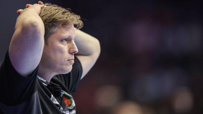 Bild: Ronny Hartmann/dpa
Bemängelte die fehlende Intensität im Spiel der Füchse Berlin: Trainer Nicolej Krickau. (Archivbild)